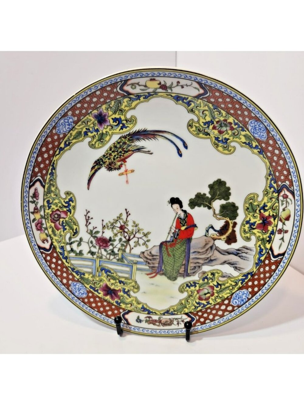 Vintage Chinoiserie Porcelain Chinese Plate w/Gold Rim Detailed Colorful